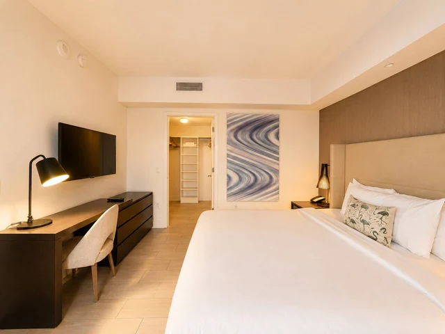 BEDROOM image 1