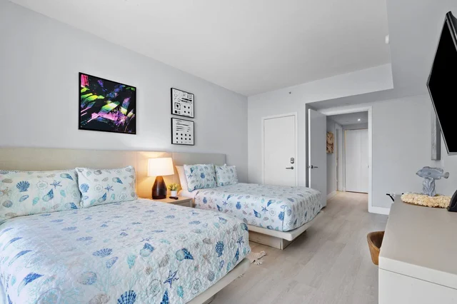 BEDROOM image 1