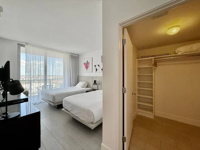 BEDROOM image 1