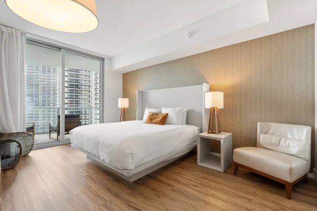 BEDROOM image 1