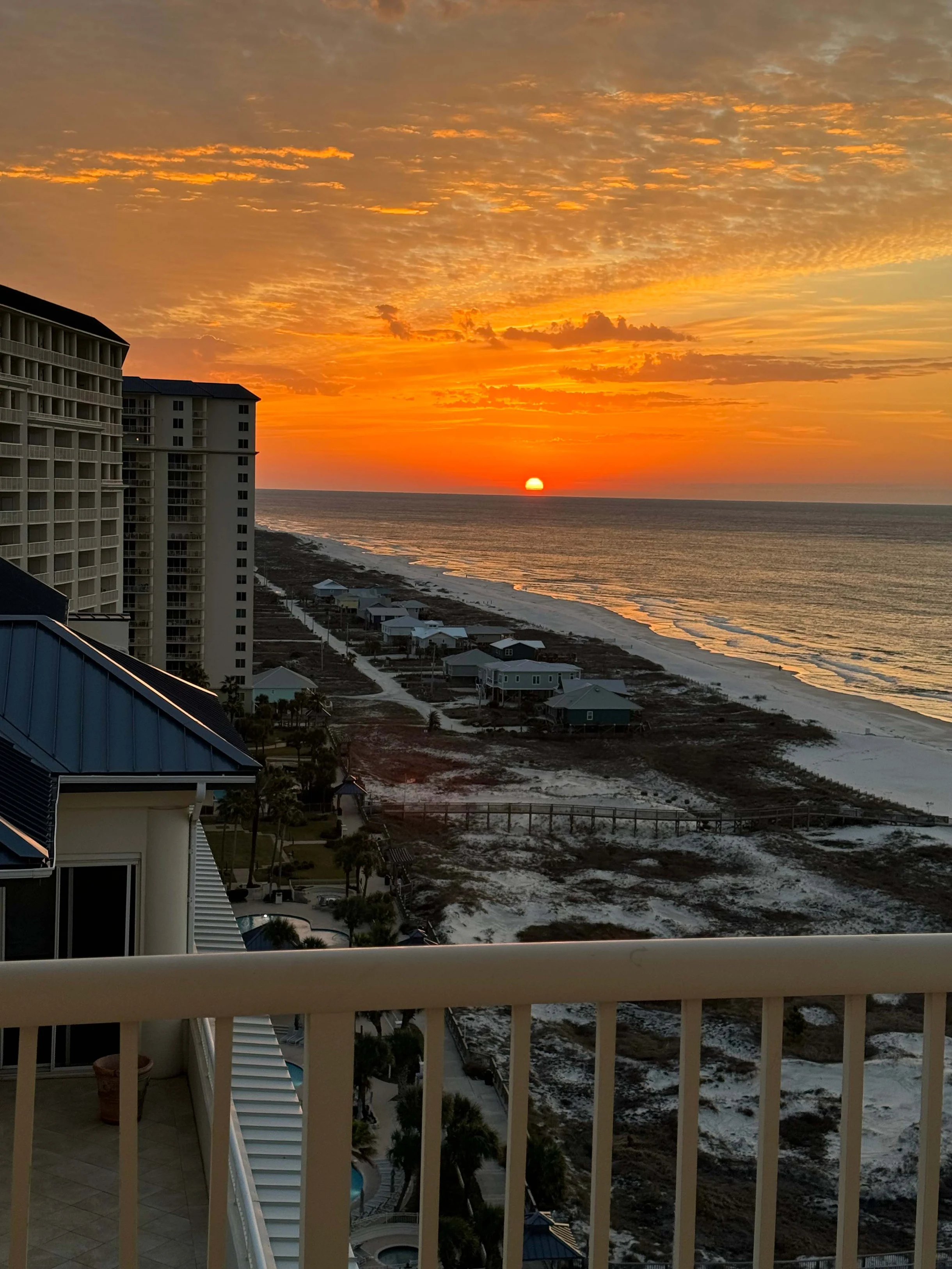 Condo in Gulf Shores property photo 4