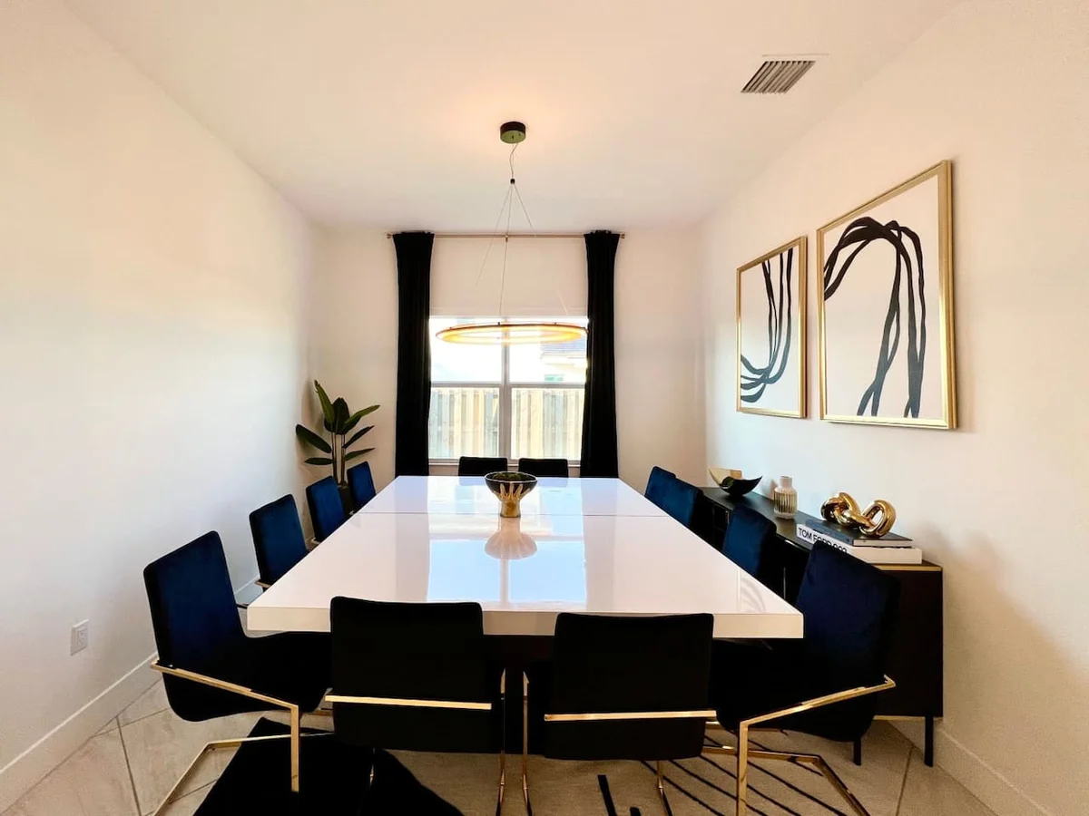 11 NW 122 Miami #43