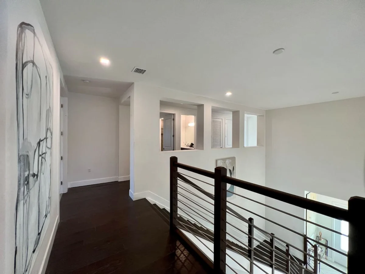11 NW 122 Miami #25