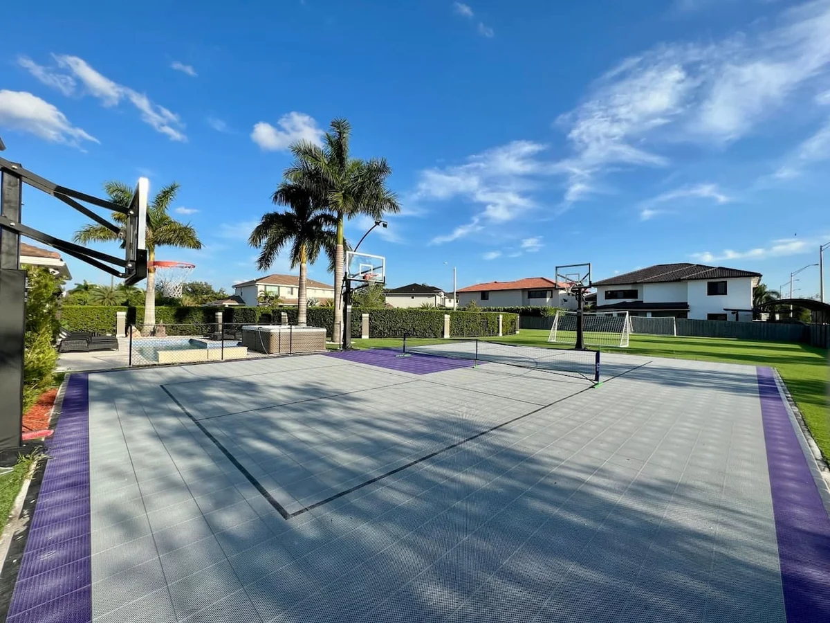 11 NW 122 Miami #72