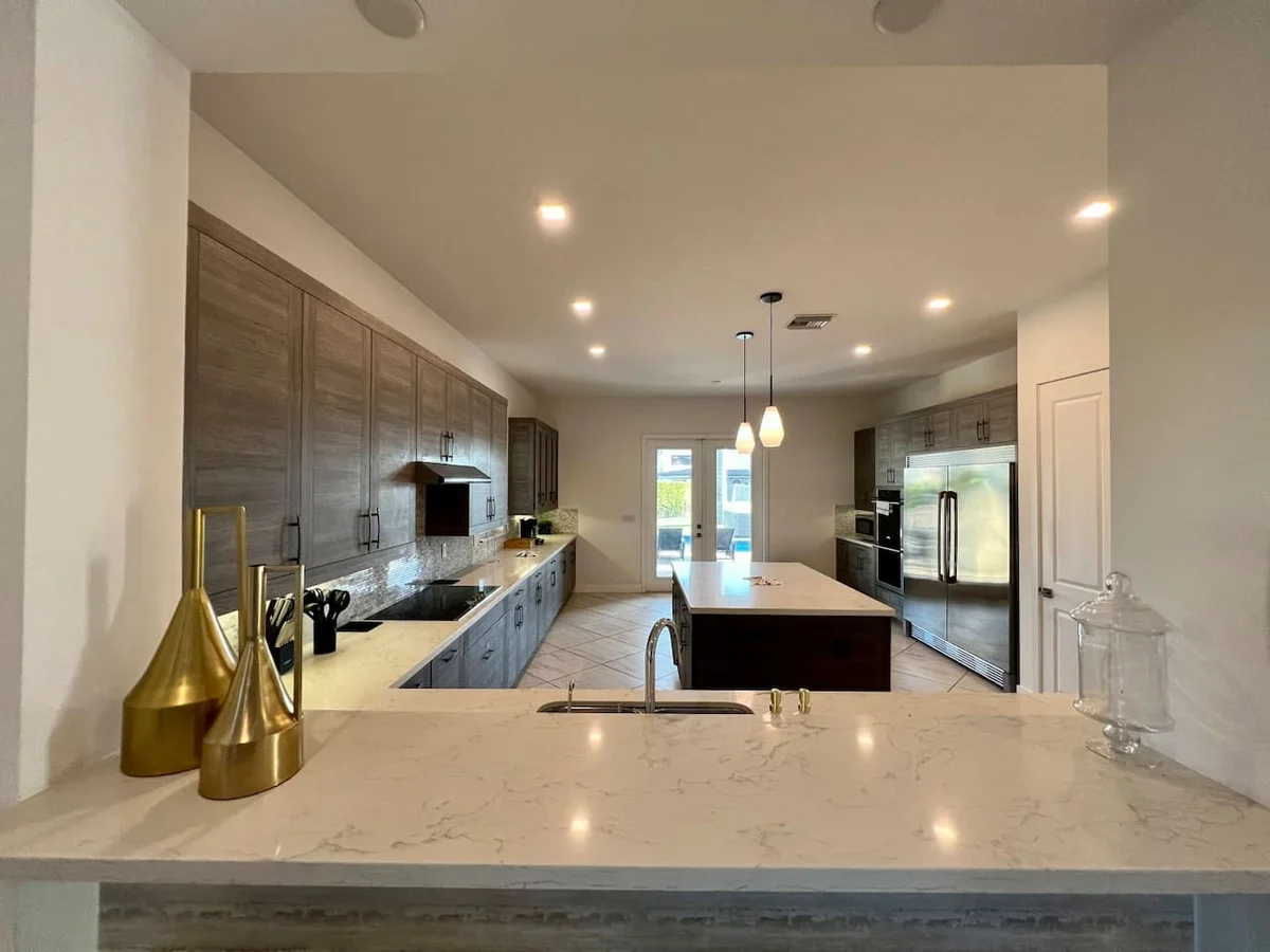 11 NW 122 Miami #38