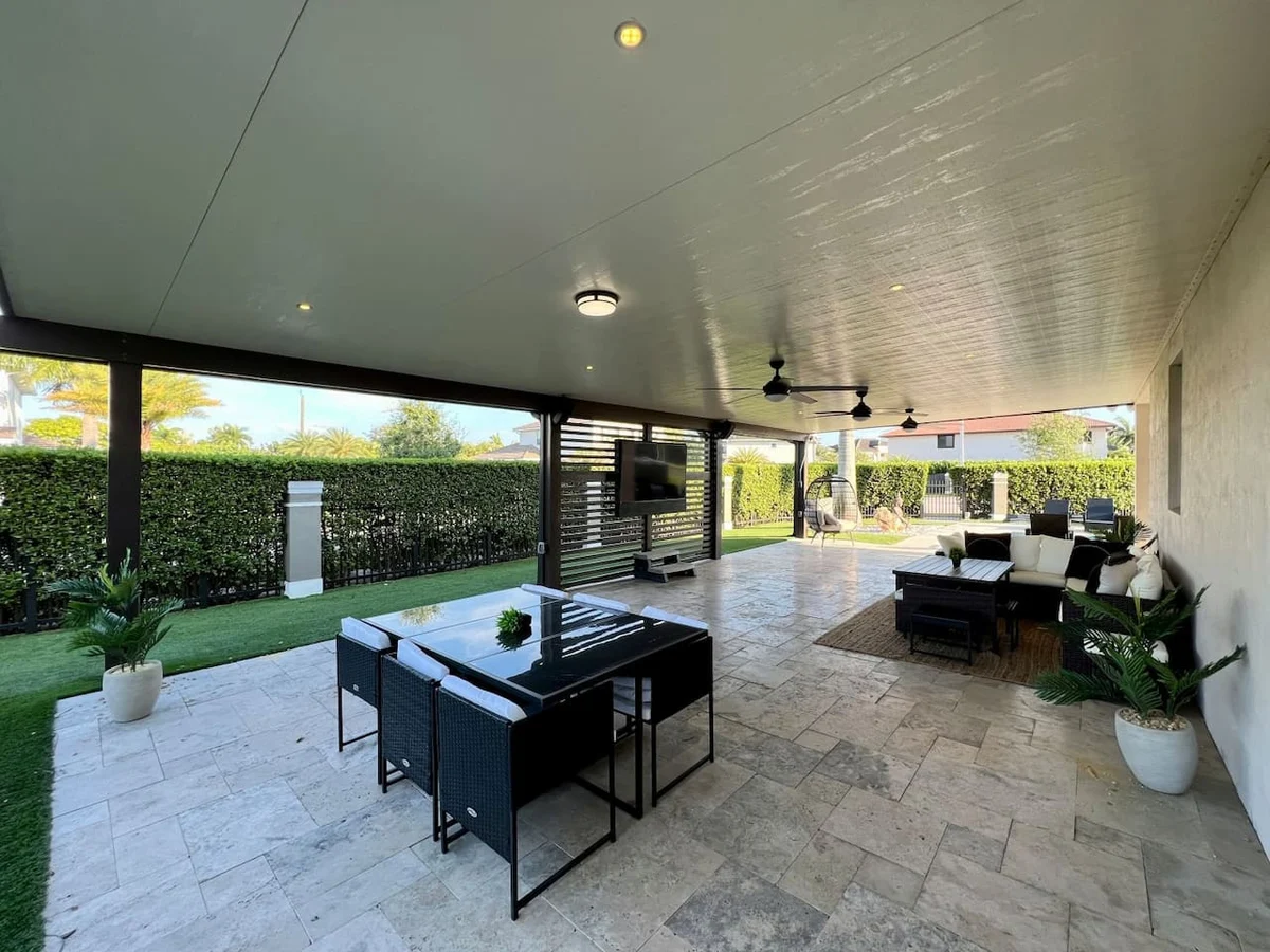 11 NW 122 Miami #56