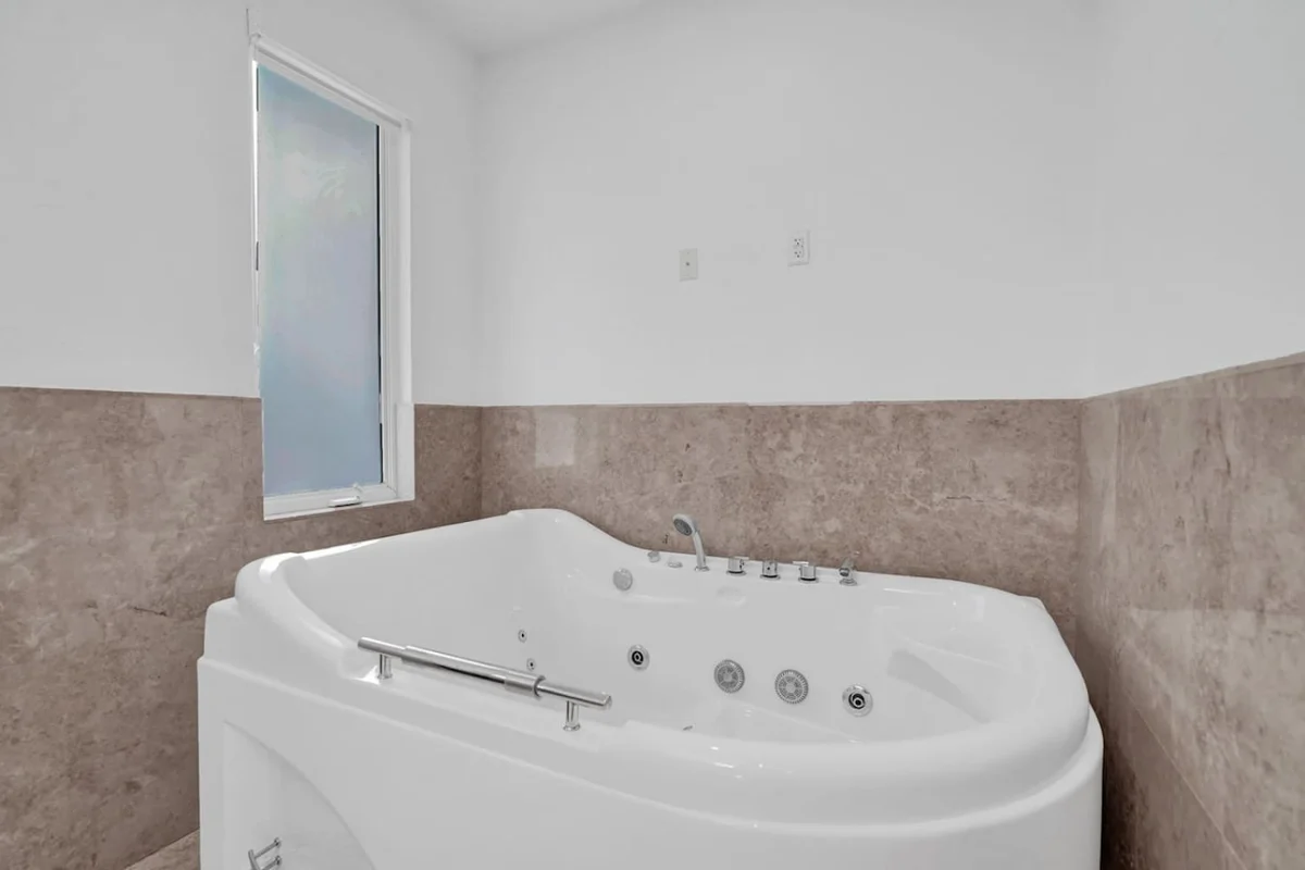 112 Dania Beach - New #132