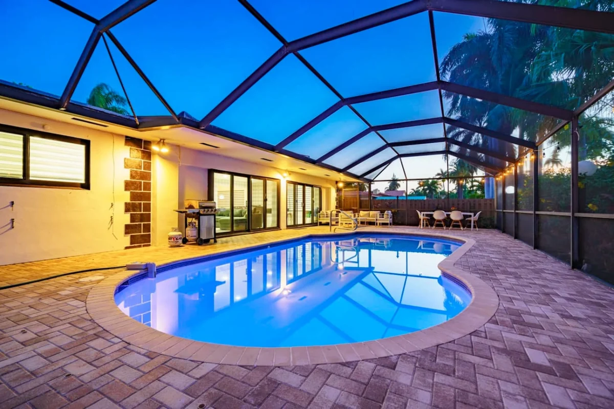 1141  N Northlake #103