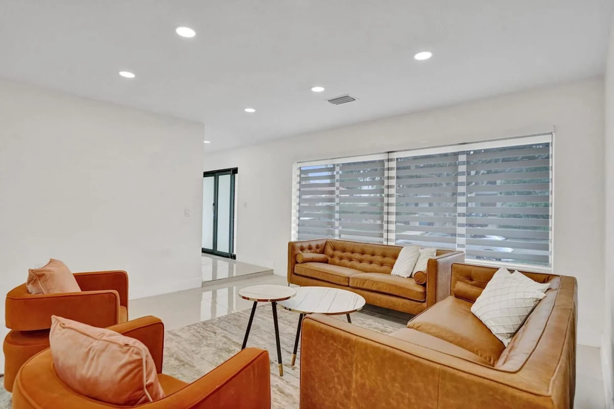 1141  N Northlake #63