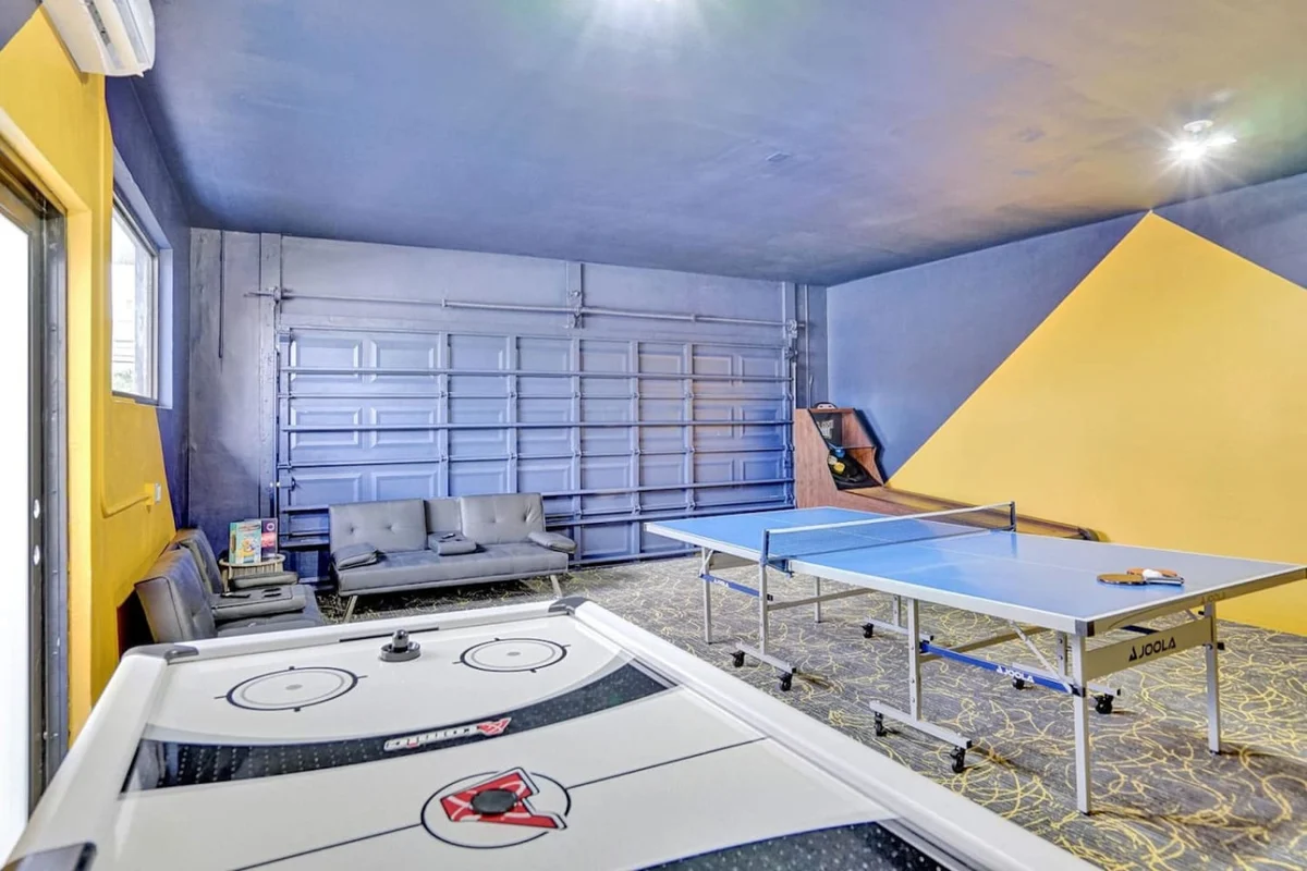 1141  N Northlake #73