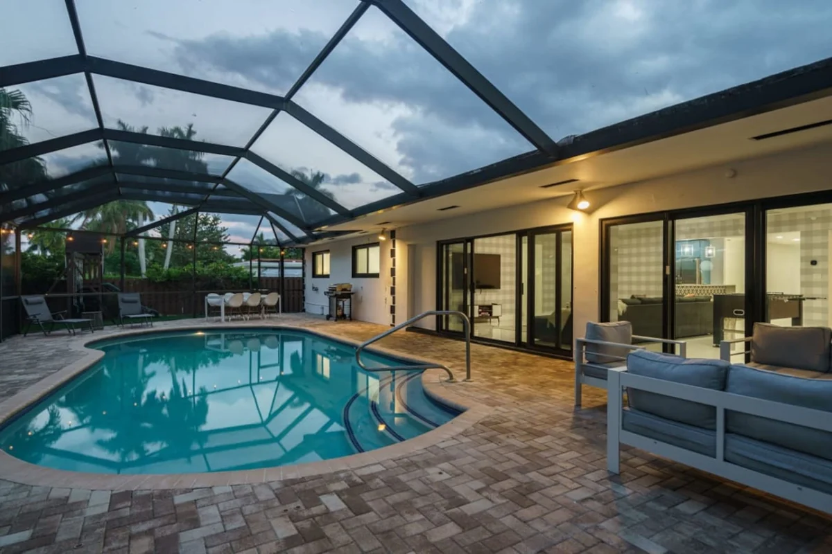 1141  N Northlake #42