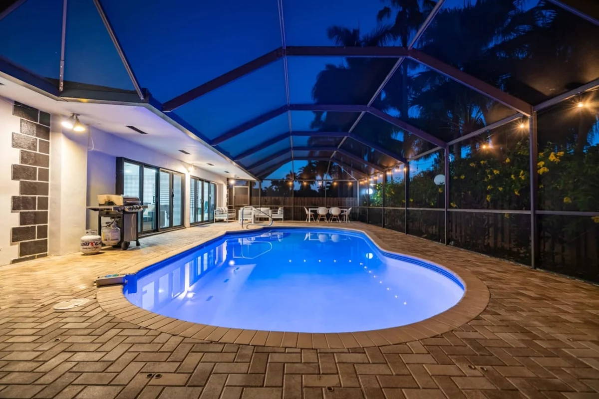 1141  N Northlake #60