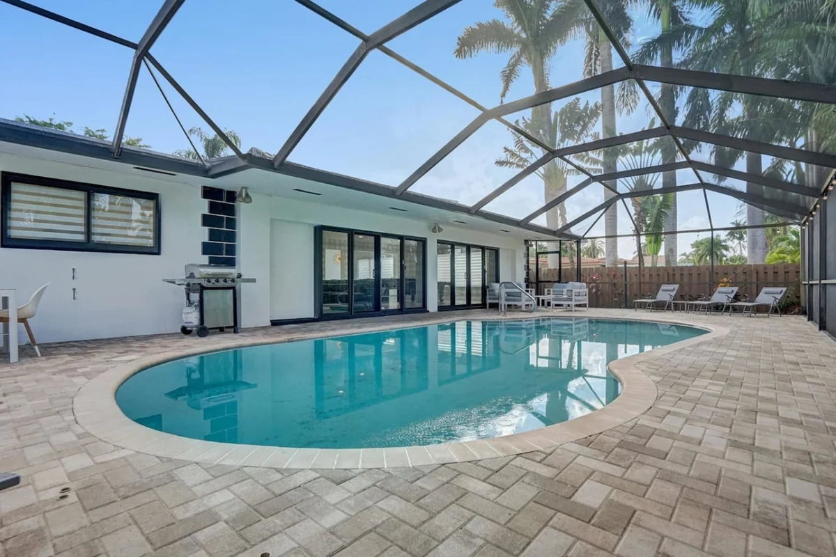 1141  N Northlake #29