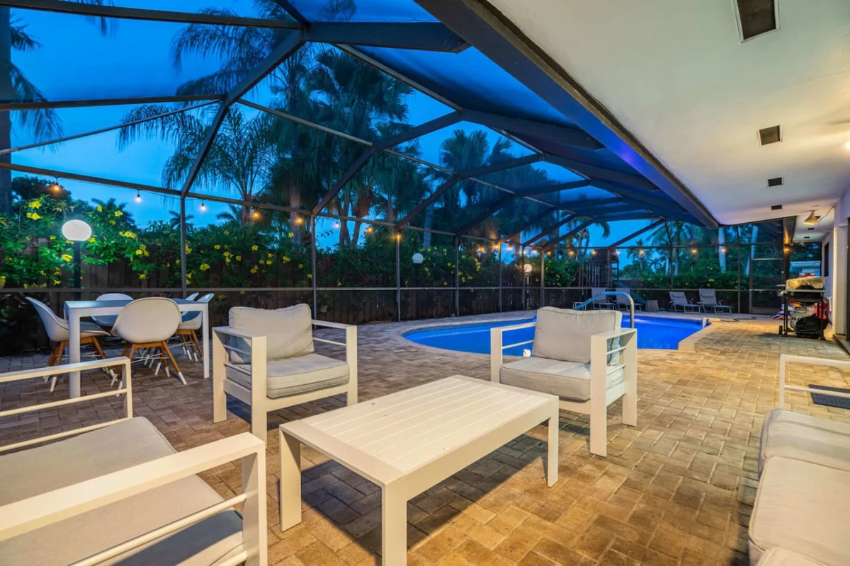 1141  N Northlake #71