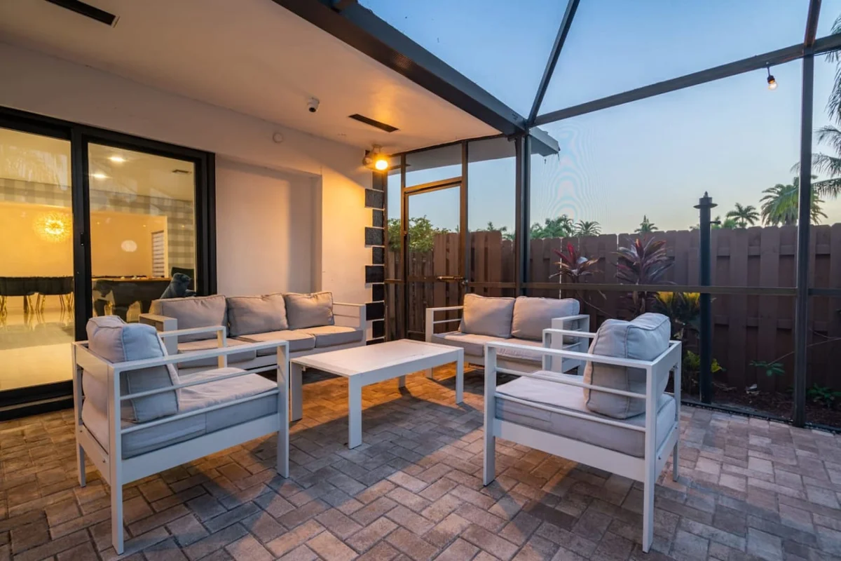 1141  N Northlake #30