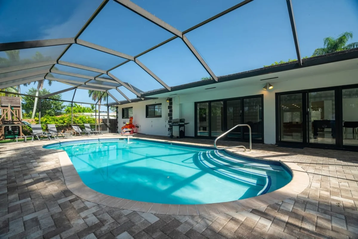 1141  N Northlake #92