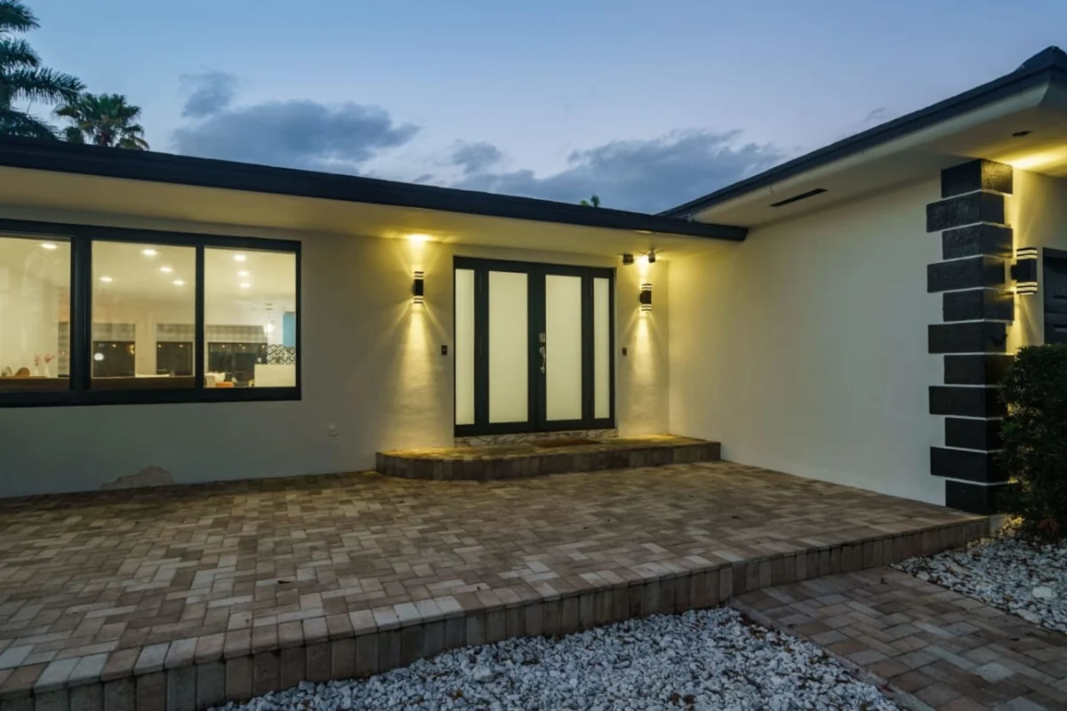 1141  N Northlake #31