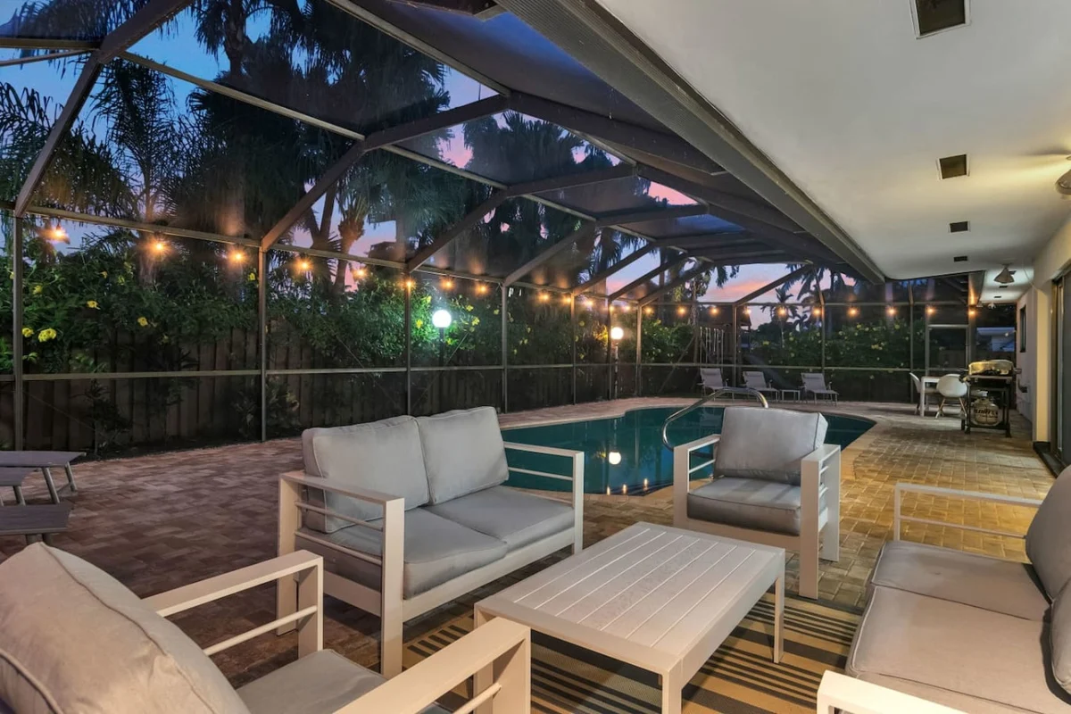 1141  N Northlake #98