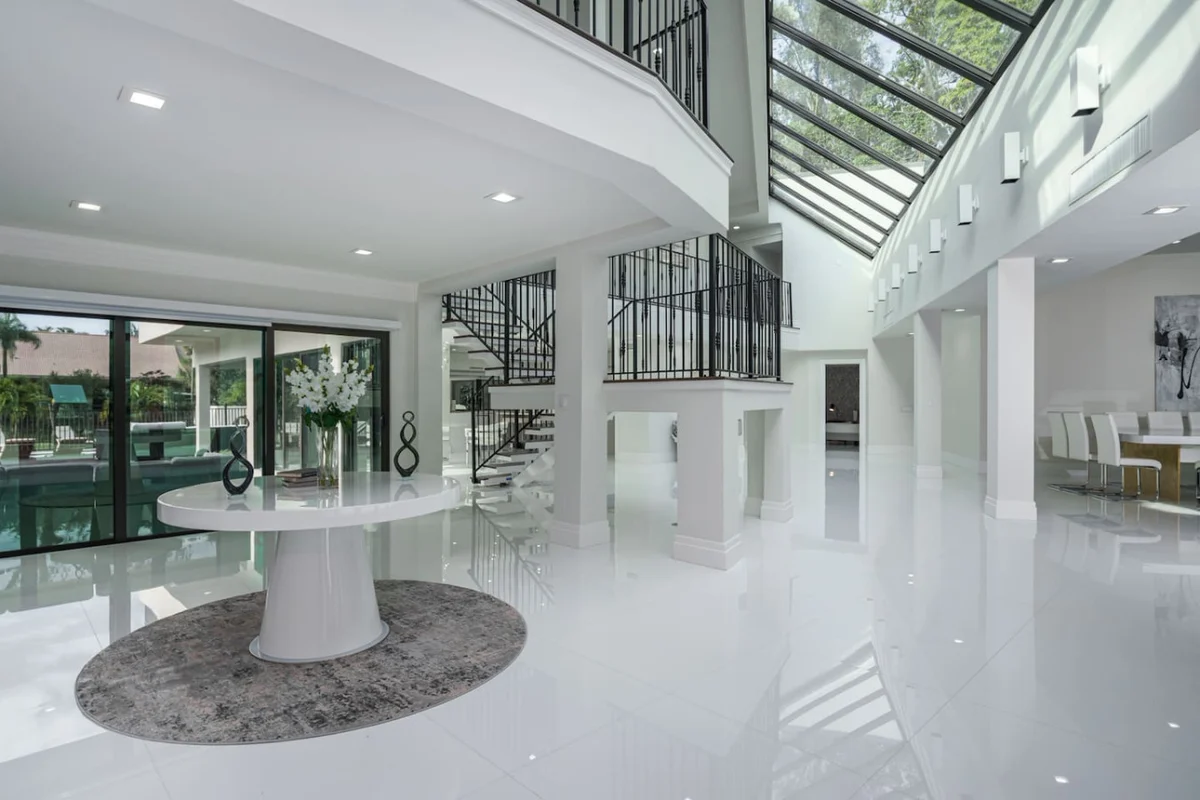 11861 - Airbnb 5 #4