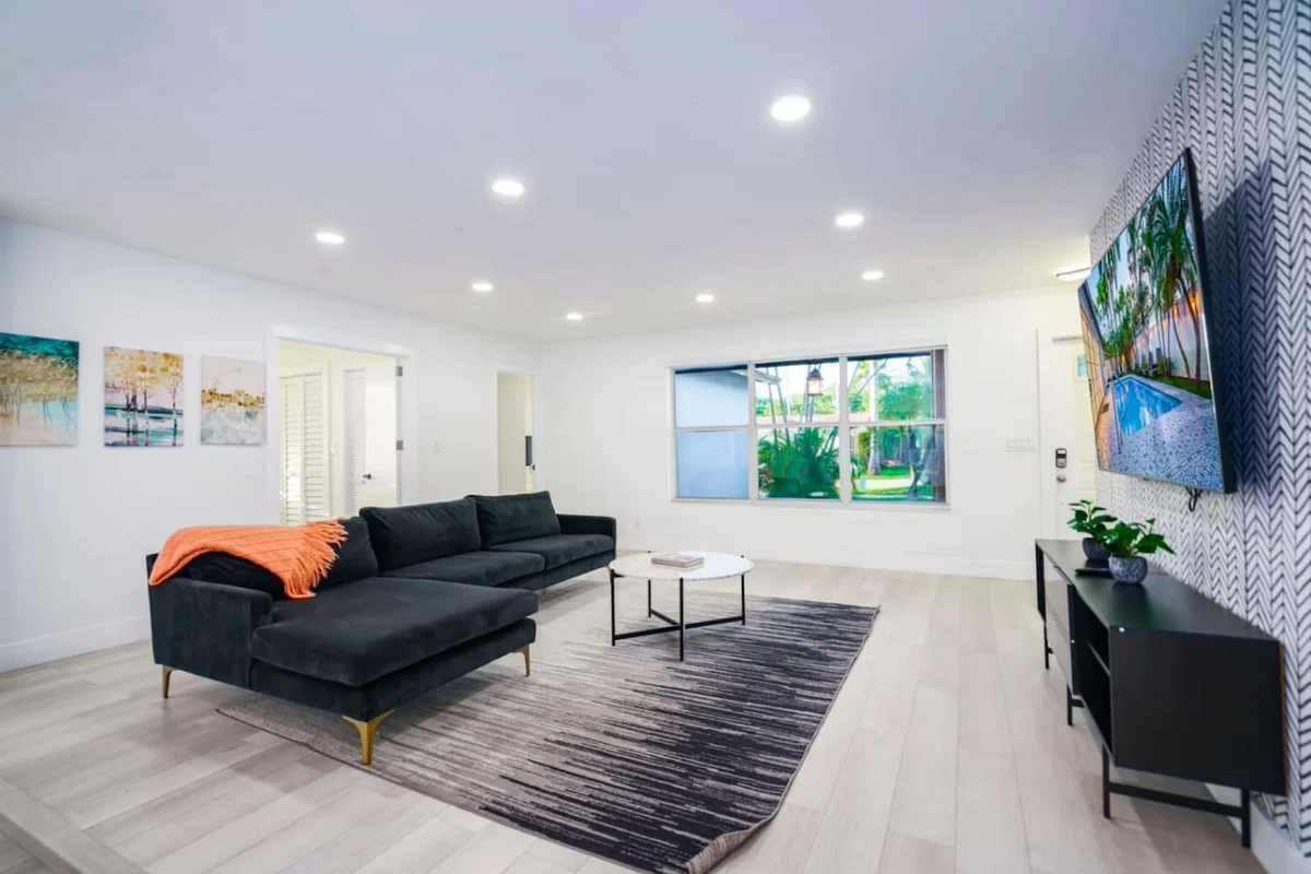 1244 Garfield #37
