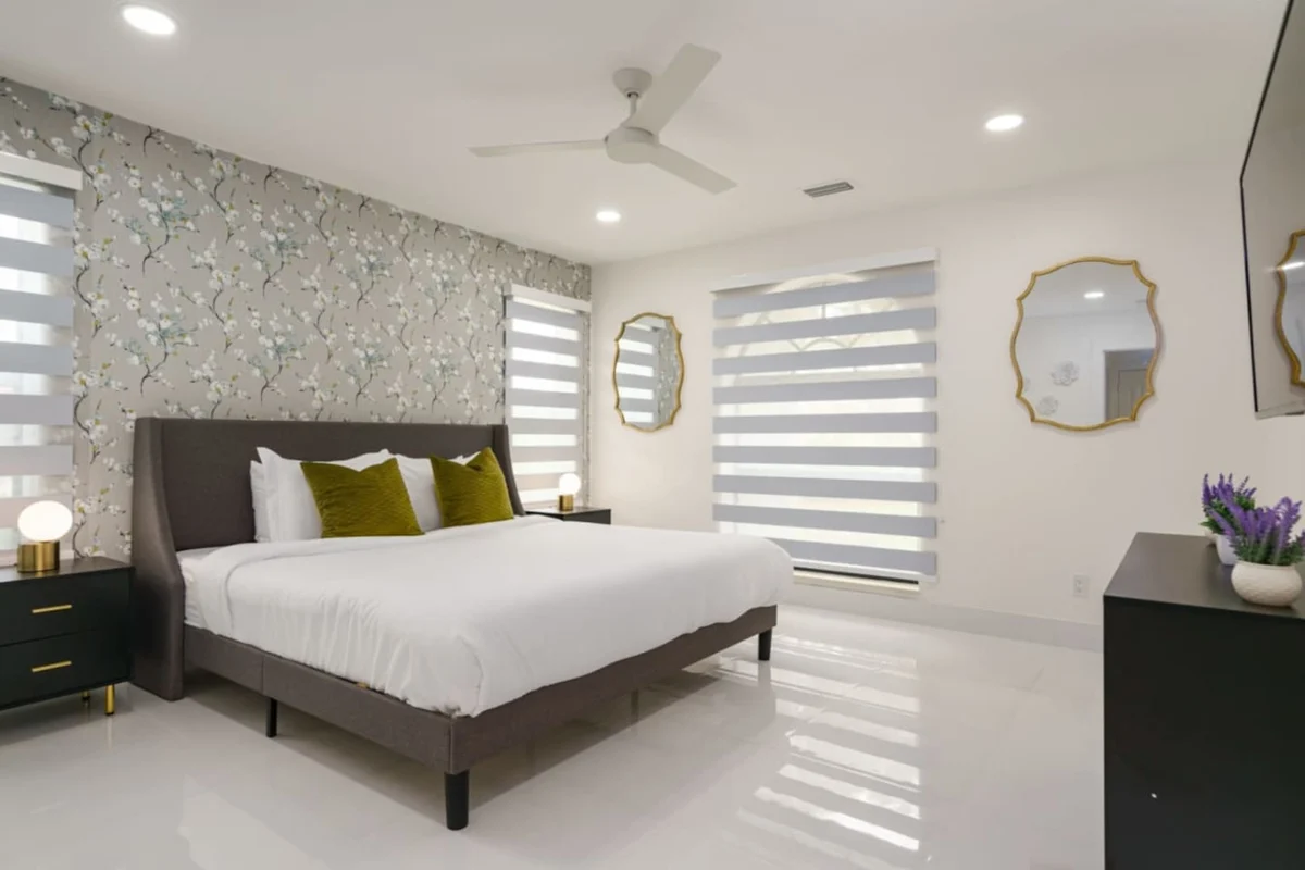 1361 - Airbnb 5 #95