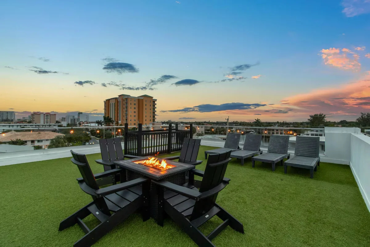 2022 Beach Home, Rooftop Spa #43