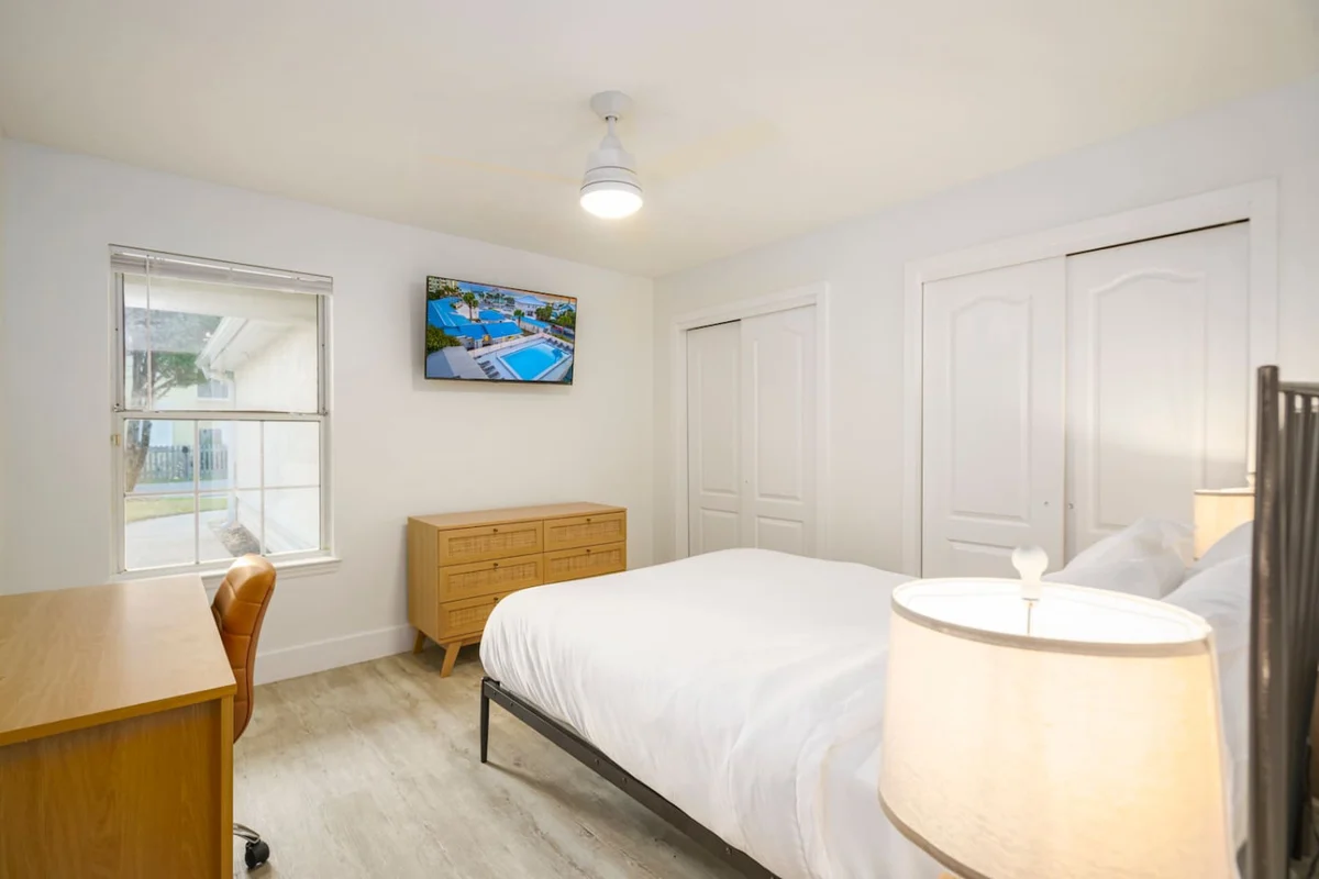 319 New - Airbnb 5 #15