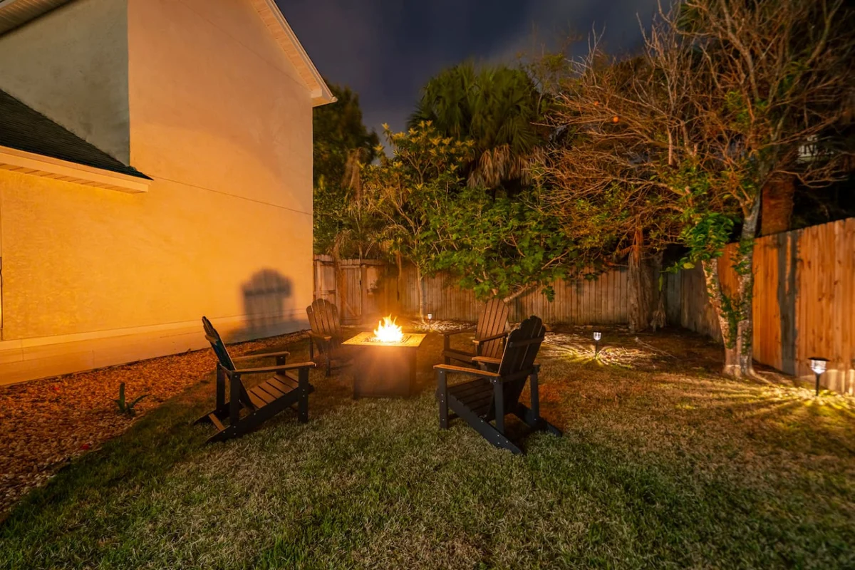 319 New - Airbnb 5 #10