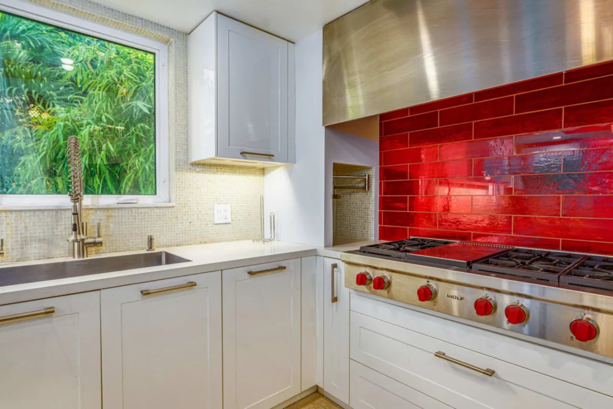 320 Polk Street #16