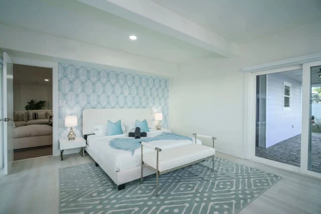 Bedroom 5 image 1