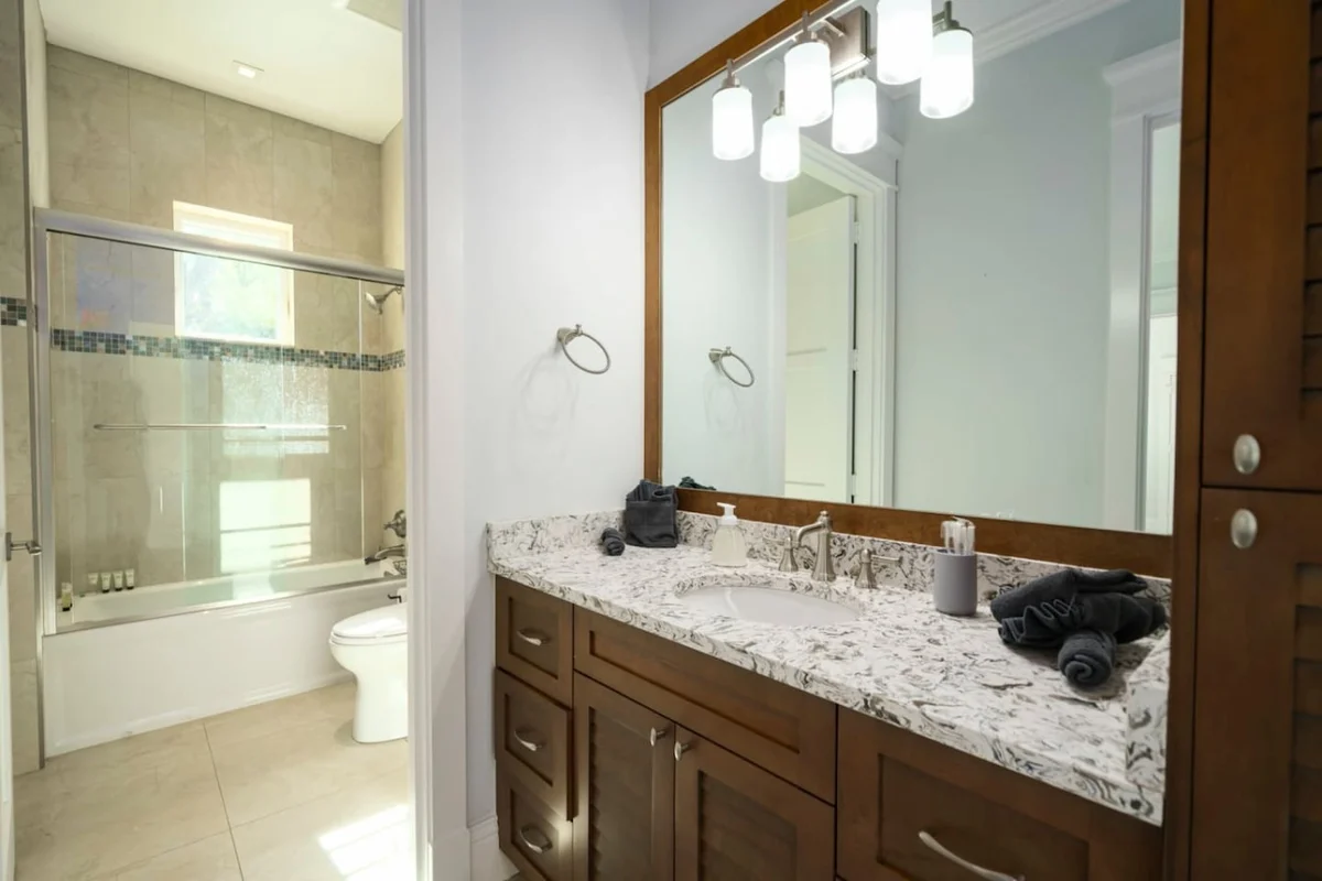 545 Stuart - NORTH #12