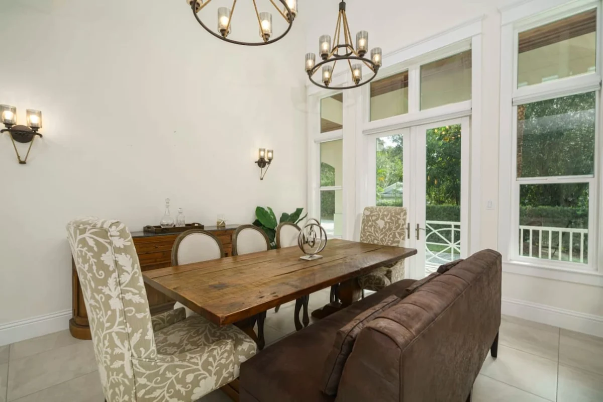 545 Stuart - NORTH #25