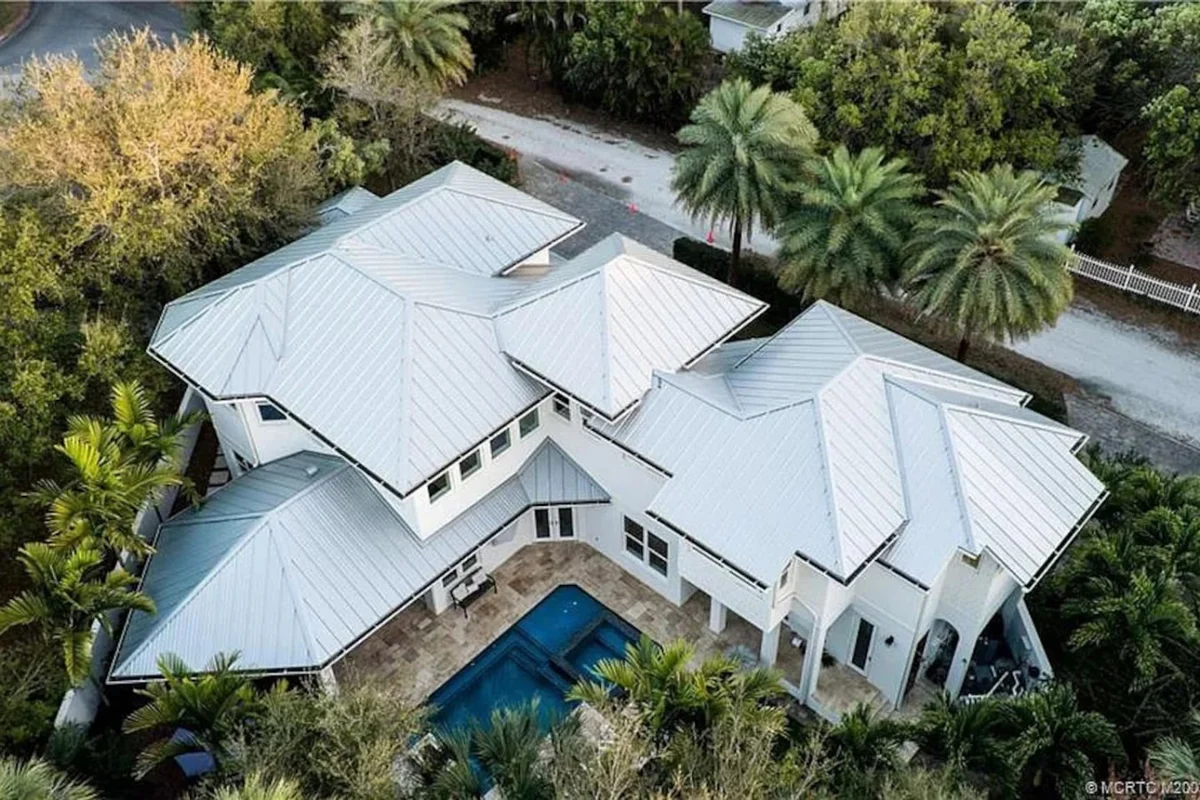 545 Stuart - NORTH #43
