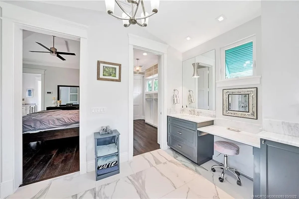 545 Stuart - NORTH #16