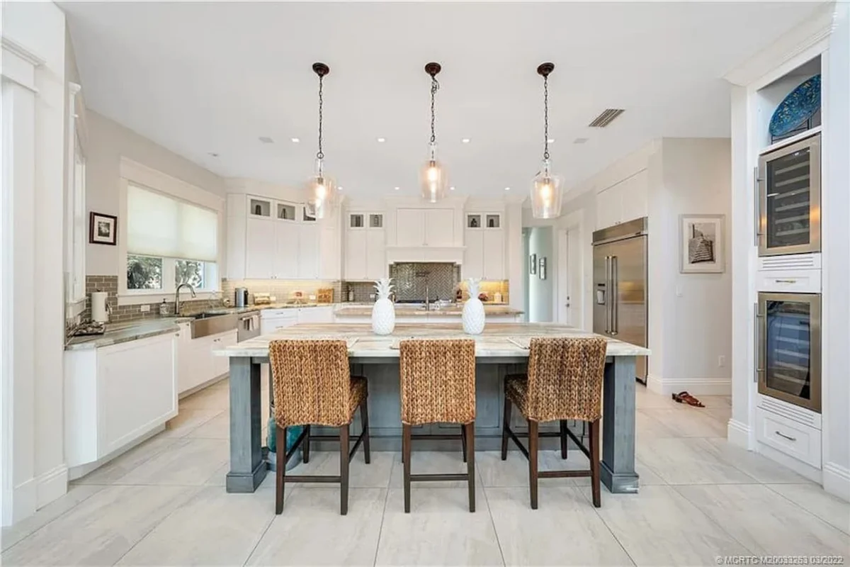 545 Stuart - NORTH #58
