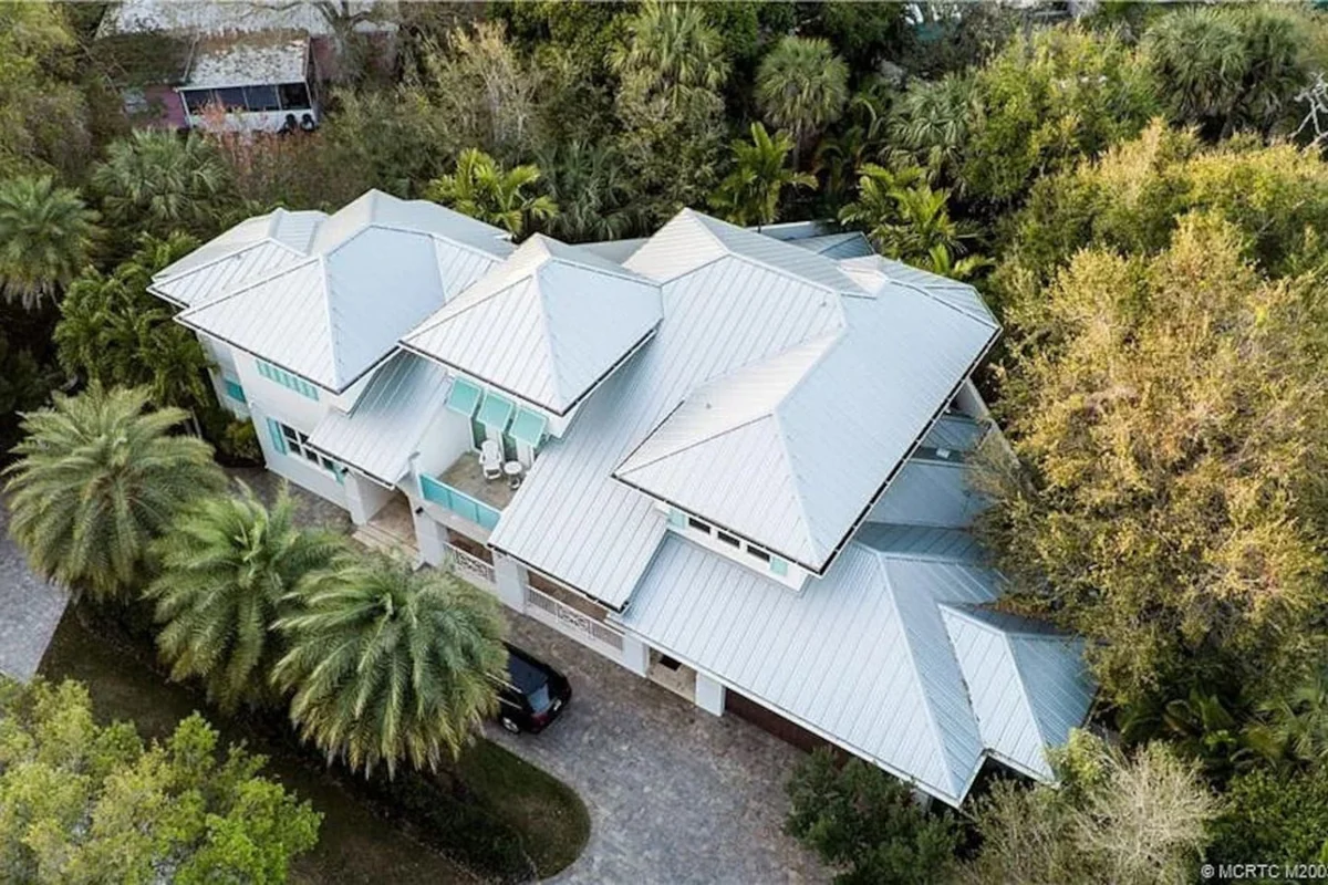545 Stuart - NORTH #70