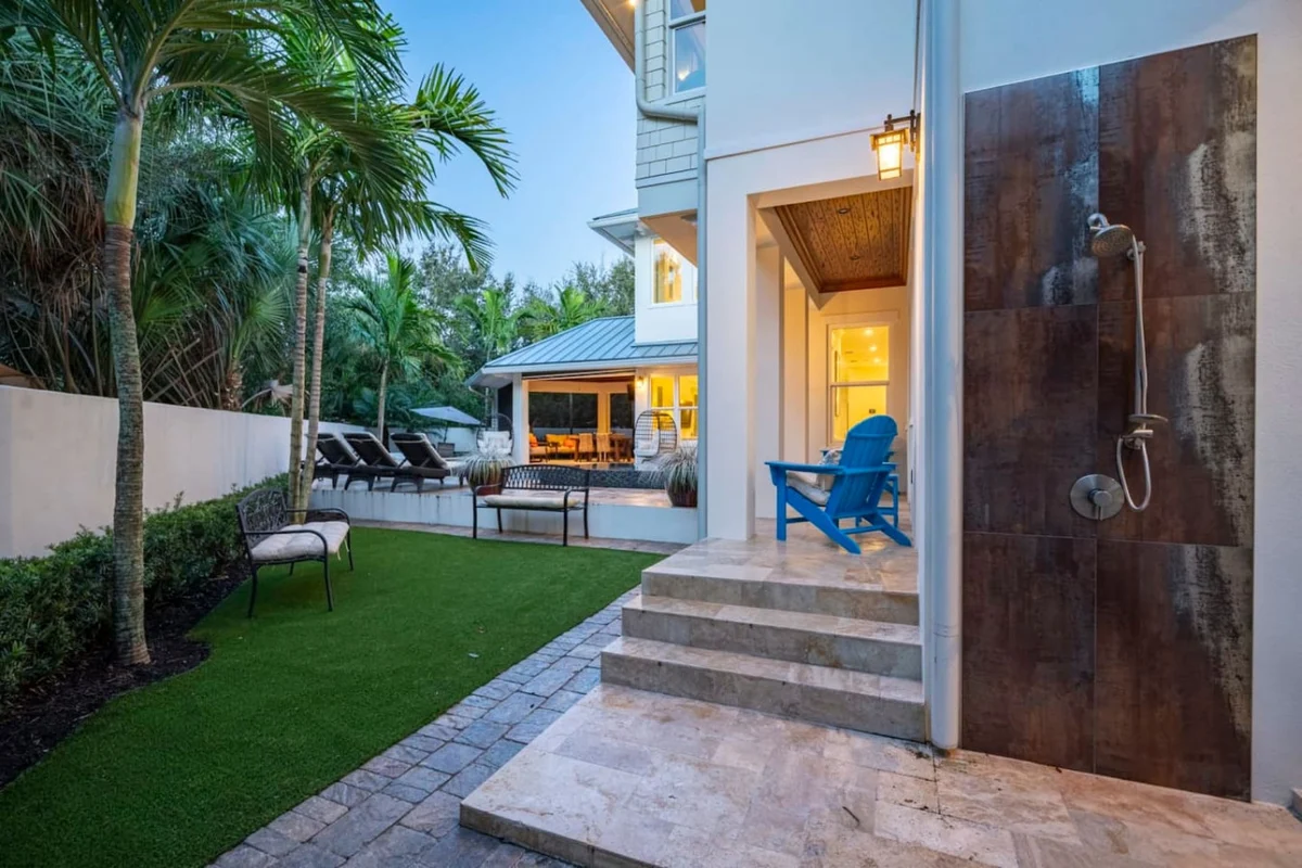 545 Stuart - NORTH #48