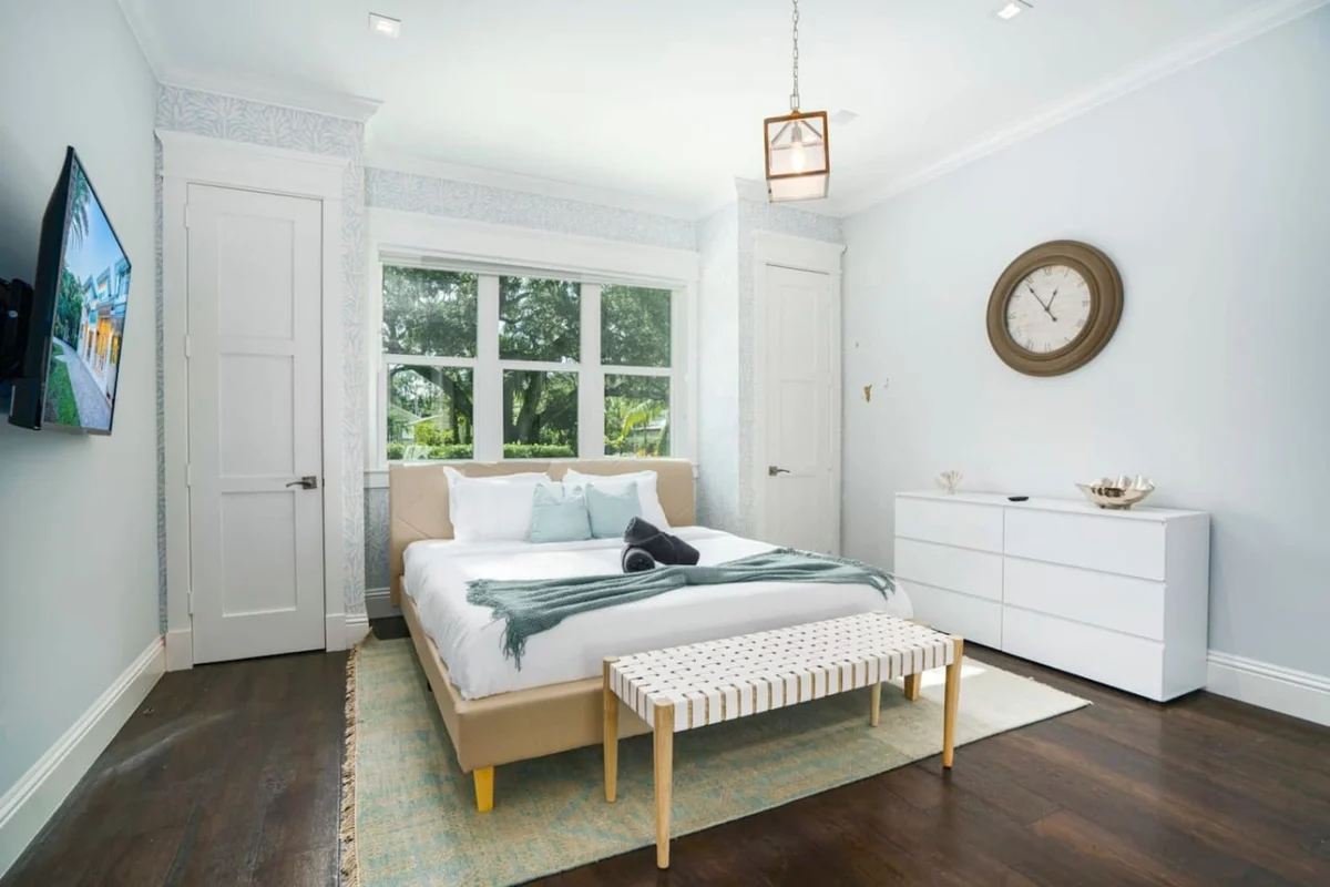 545 Stuart - NORTH #20