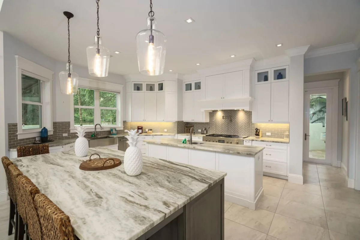 545 Stuart - NORTH #64