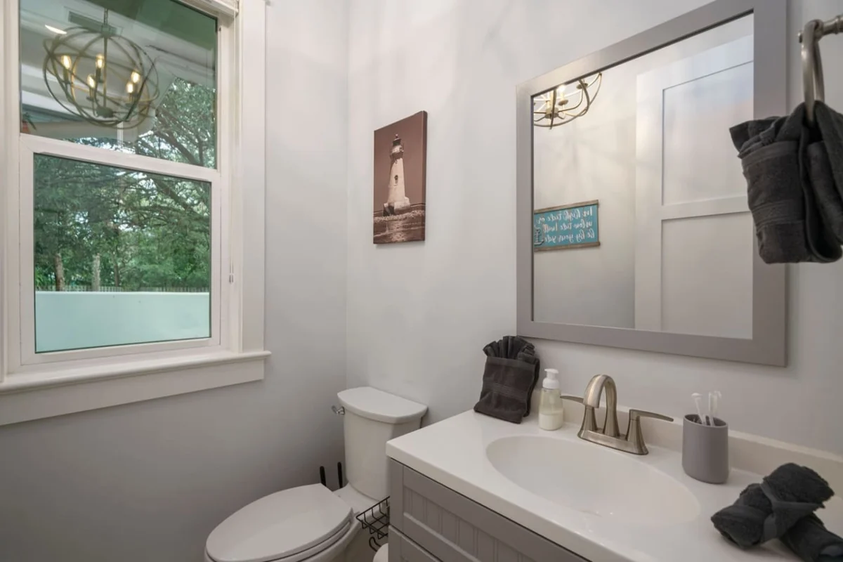 545 Stuart - NORTH #32