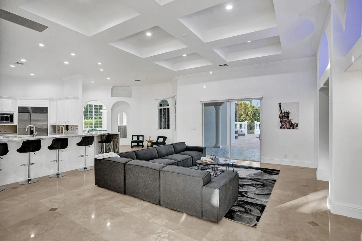 7000sf Mansion/Gameroom/Theater/Heated Pool #8