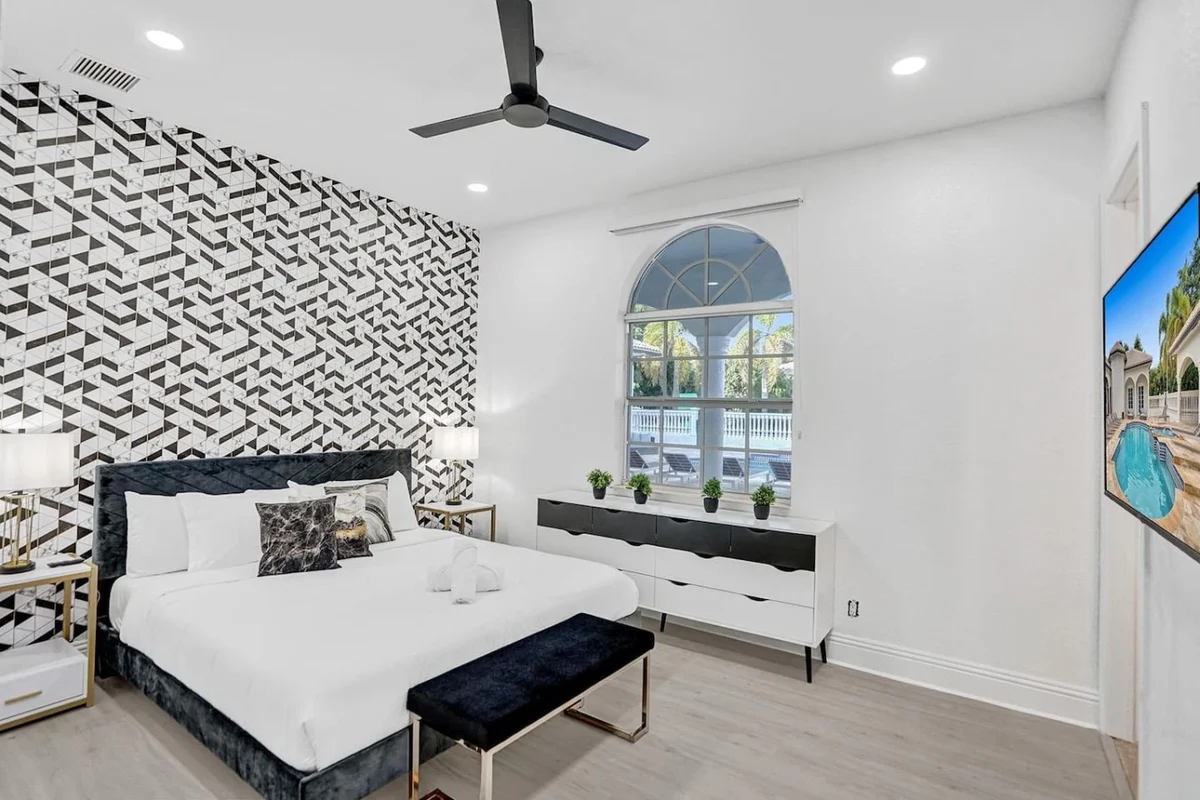 7000sf Mansion/Gameroom/Theater/Heated Pool #13