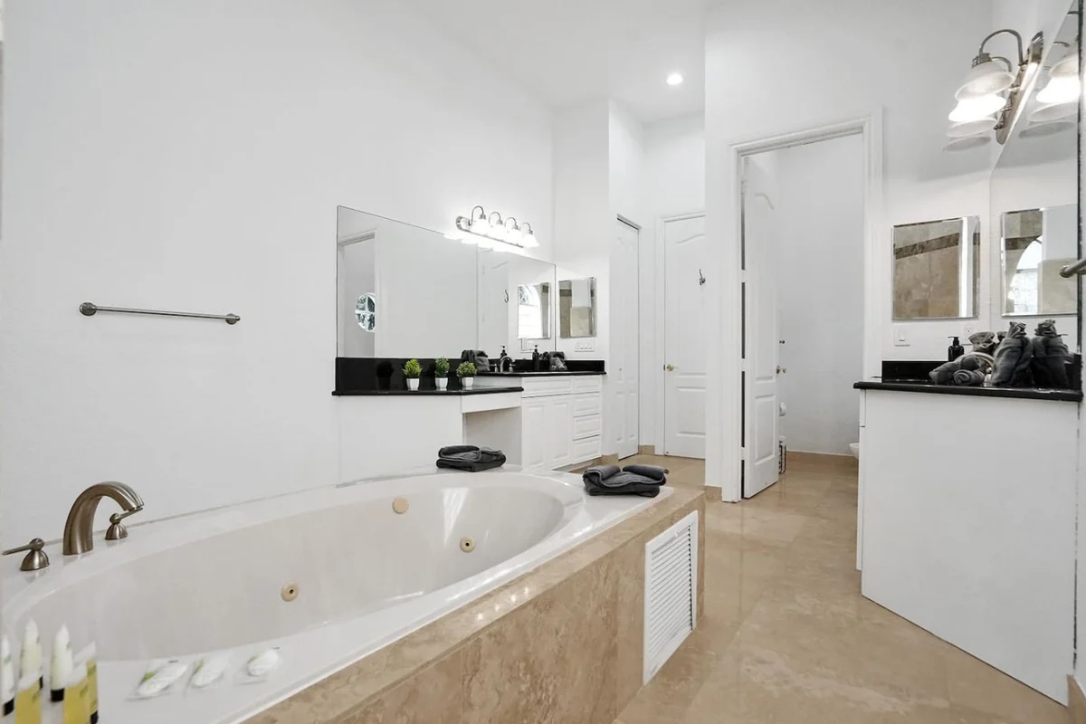 7000sf Mansion/Gameroom/Theater/Heated Pool #19