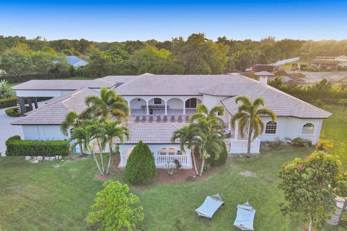 7000sf Mansion/Gameroom/Theater/Heated Pool #96