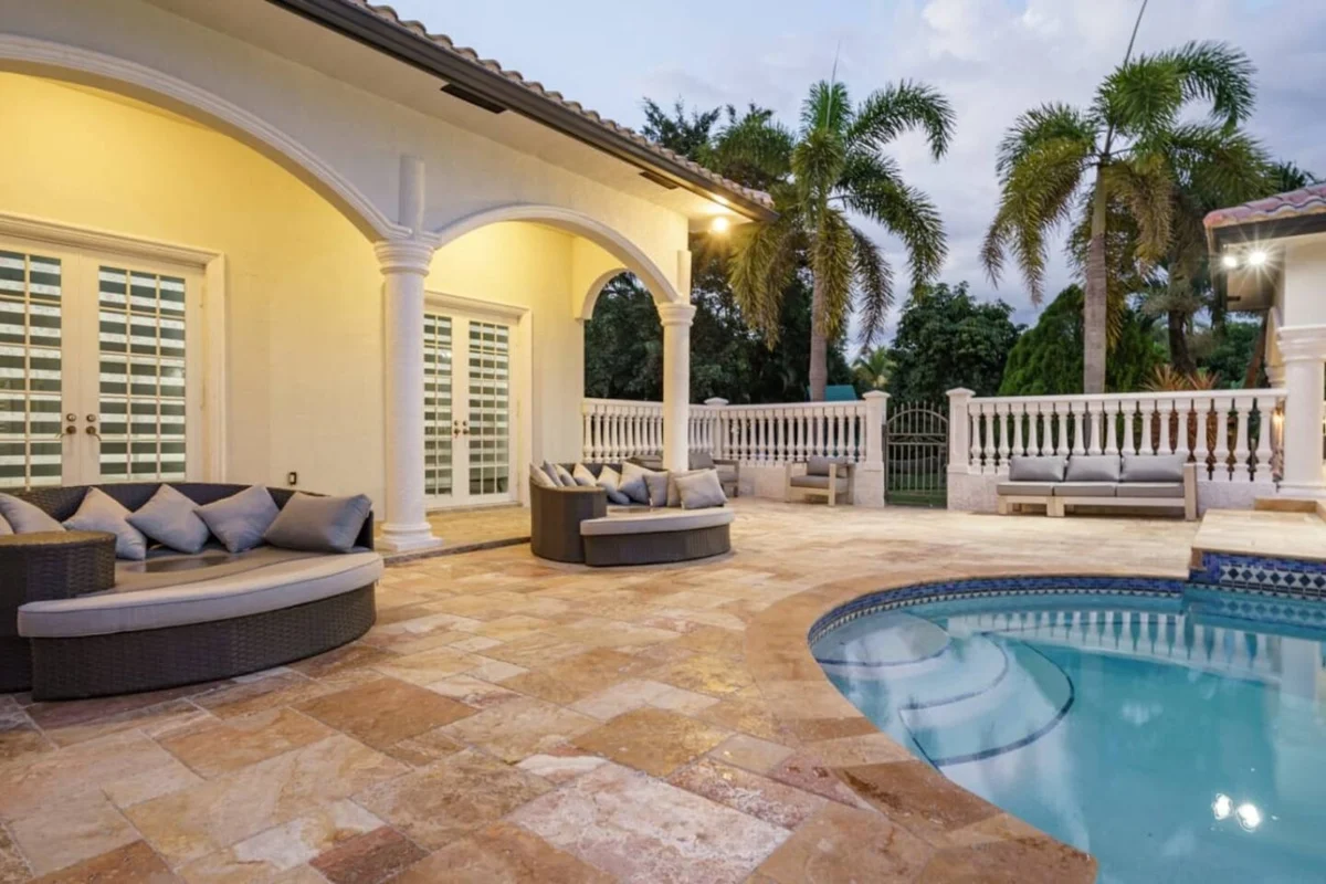 7000sf Mansion/Gameroom/Theater/Heated Pool #121