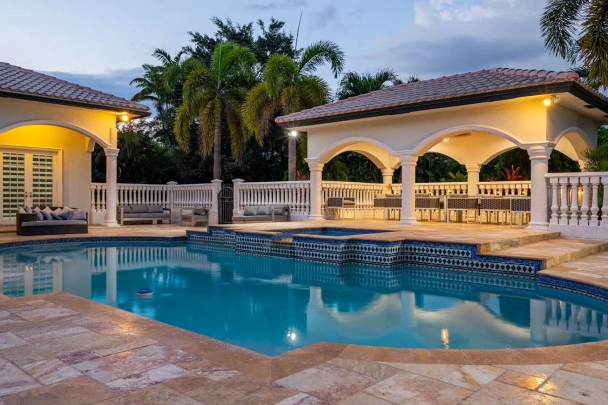 7000sf Mansion/Gameroom/Theater/Heated Pool #117