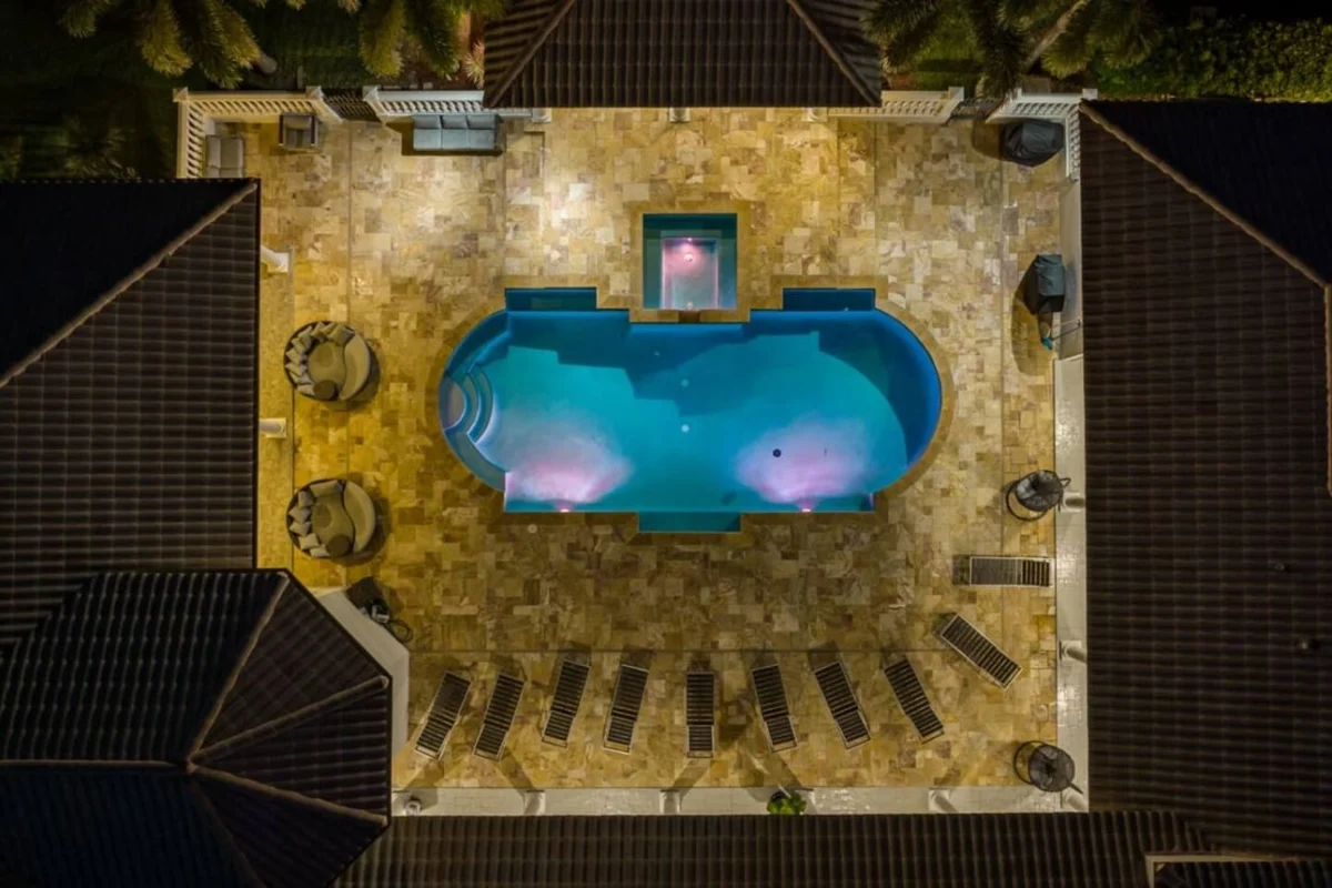 7000sf Mansion/Gameroom/Theater/Heated Pool #107