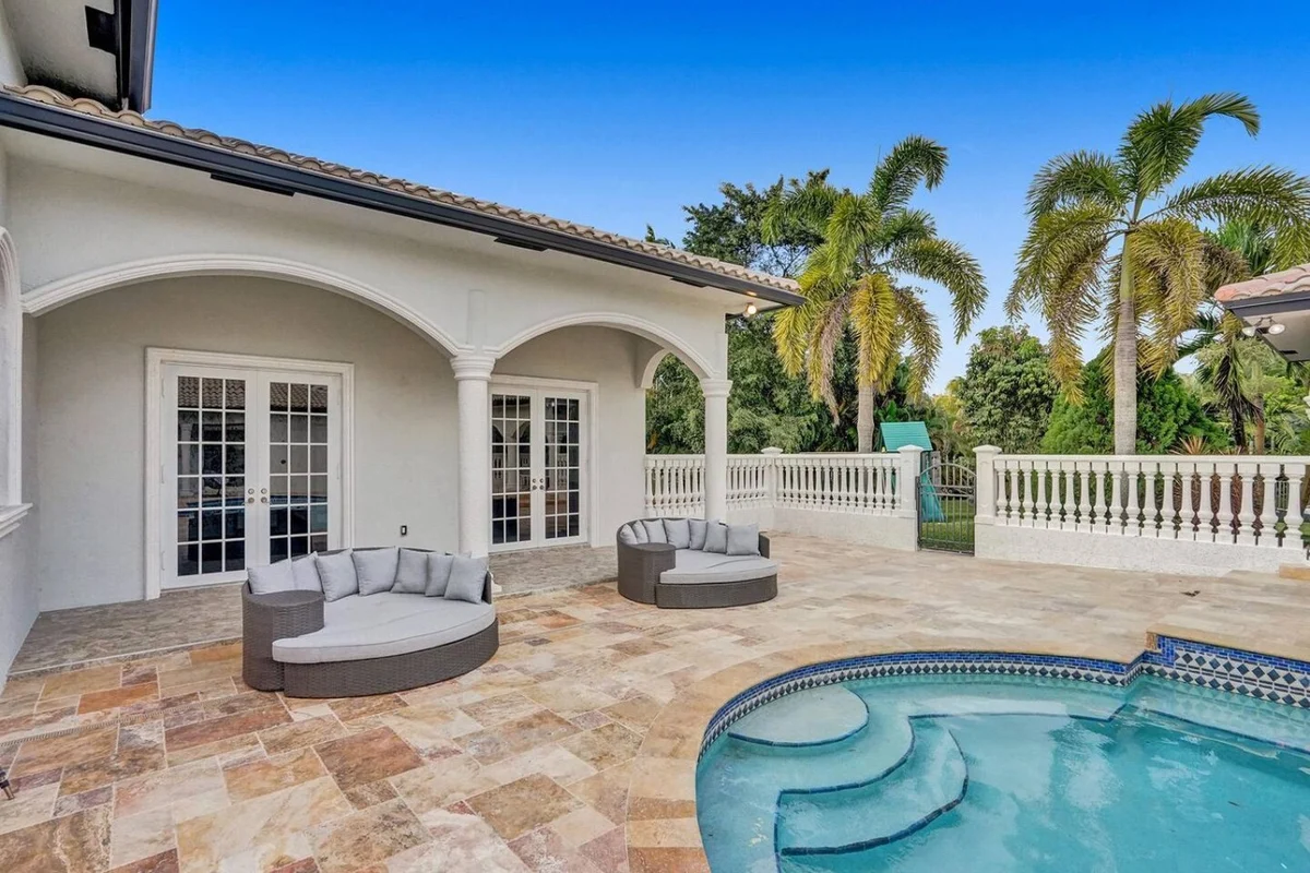 7000sf Mansion/Gameroom/Theater/Heated Pool #148