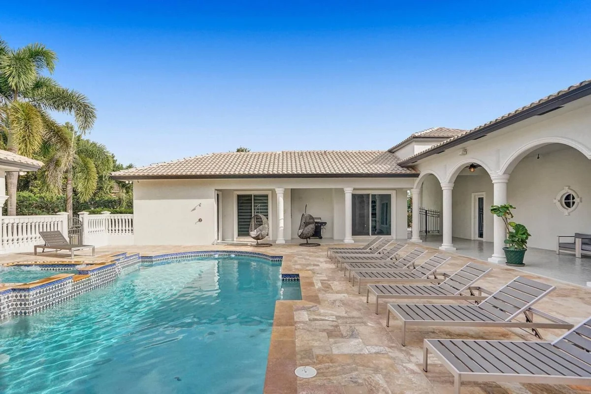 7000sf Mansion/Gameroom/Theater/Heated Pool #146