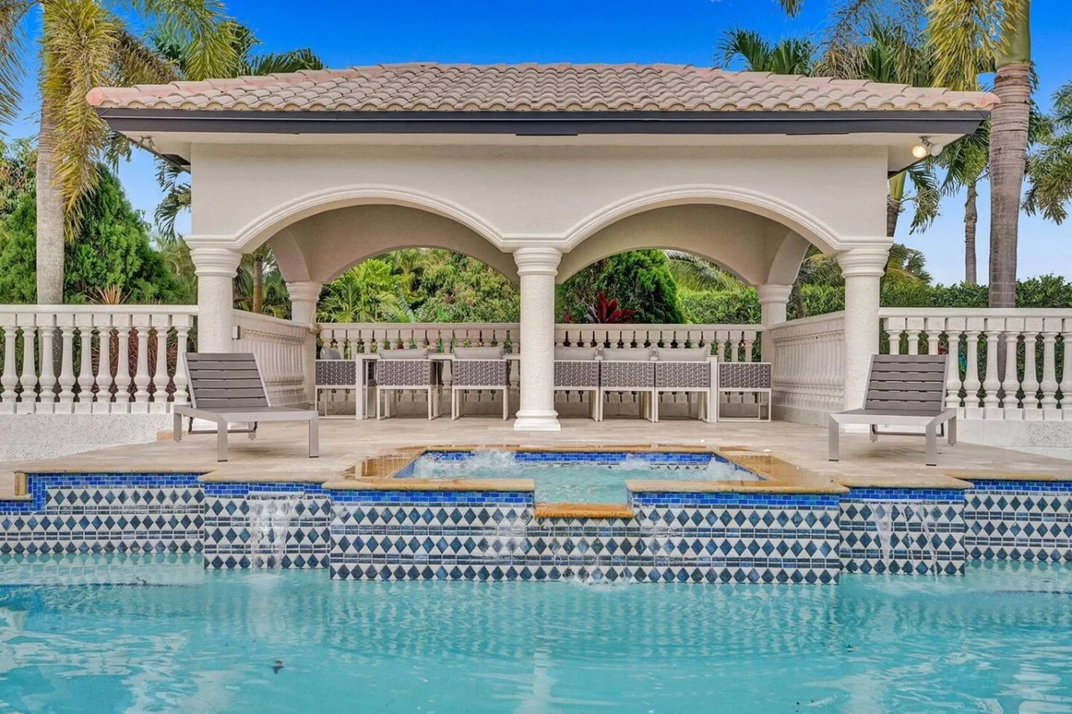 7000sf Mansion/Gameroom/Theater/Heated Pool #144